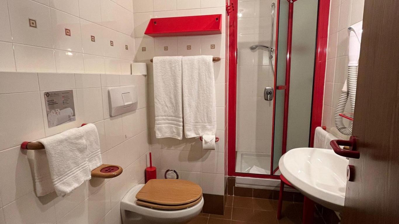 Hotel La Baita Madonna Eksteriør bilde