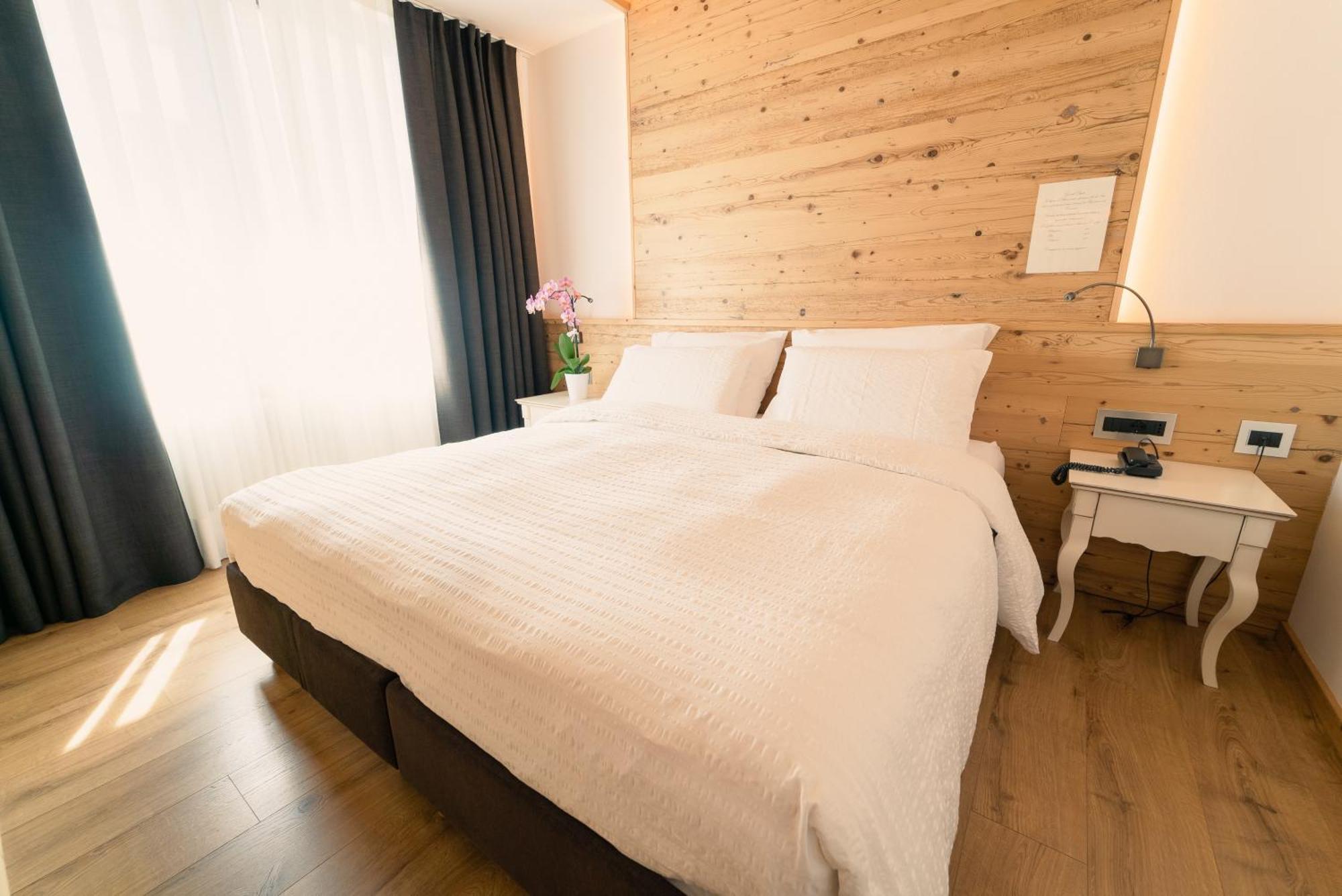 Hotel La Baita Madonna Eksteriør bilde