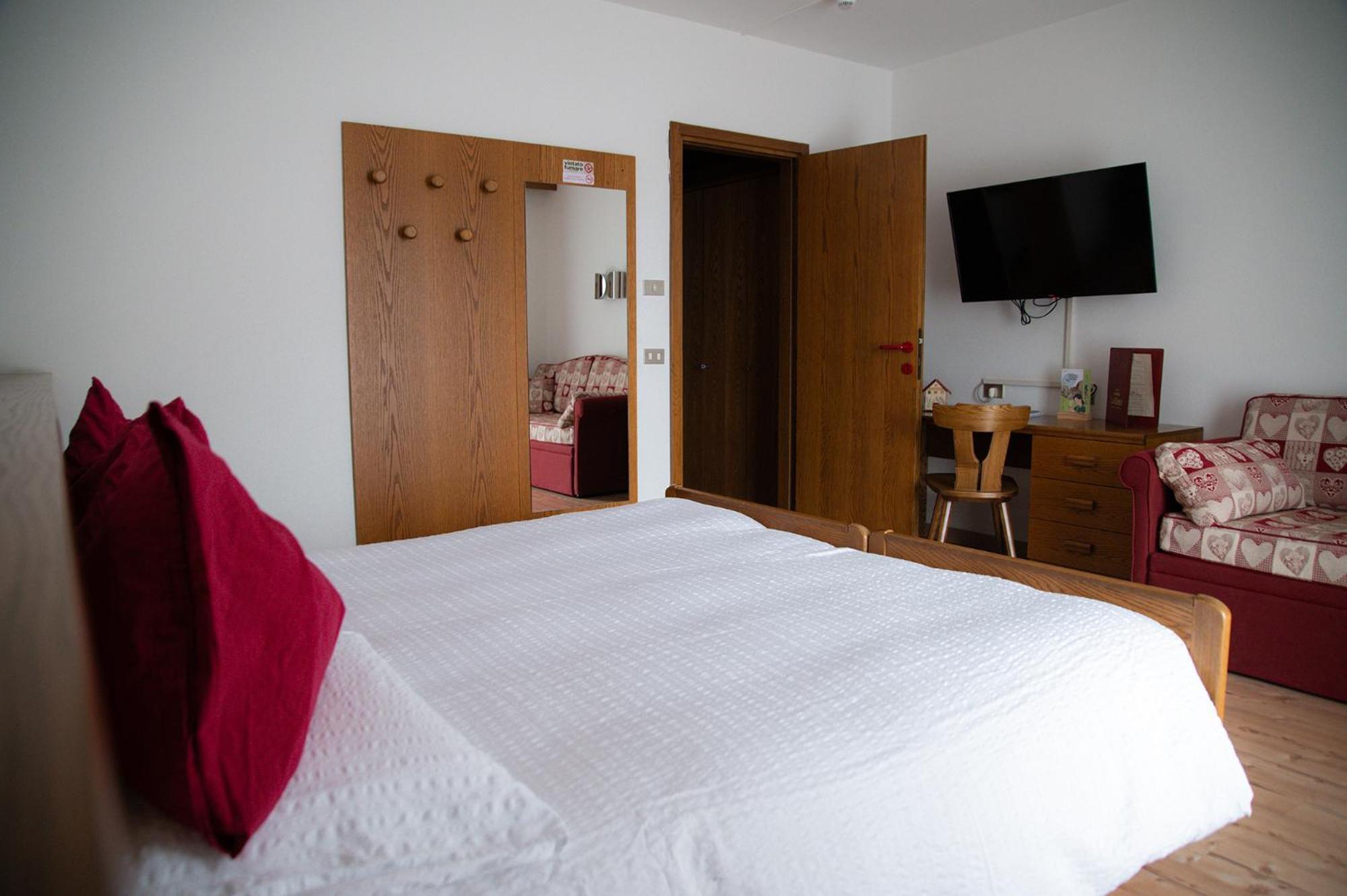 Hotel La Baita Madonna Eksteriør bilde