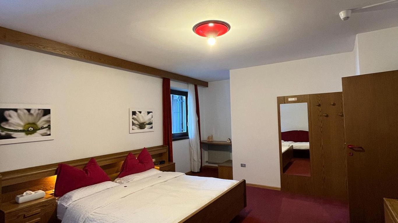 Hotel La Baita Madonna Eksteriør bilde