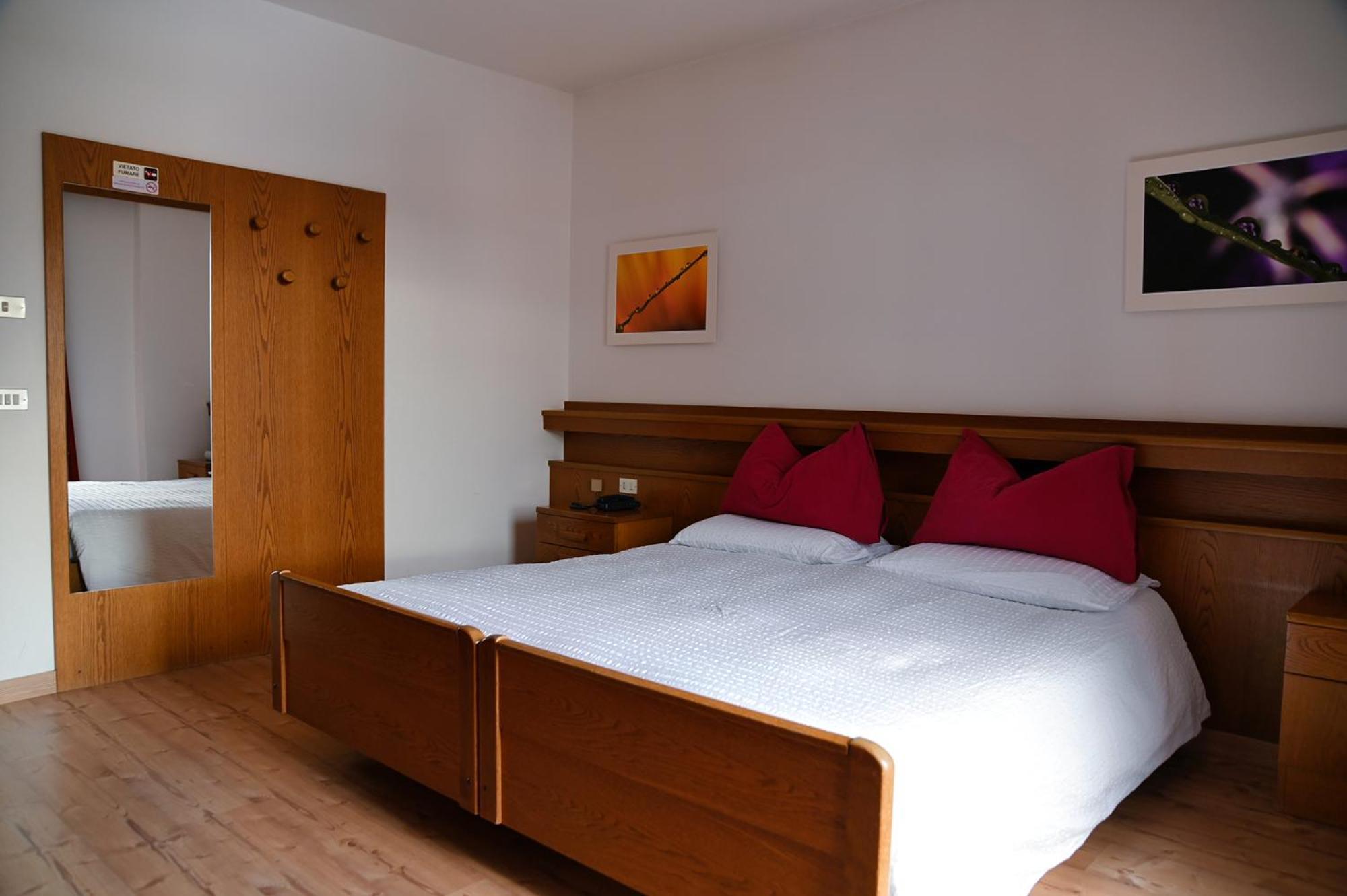 Hotel La Baita Madonna Eksteriør bilde