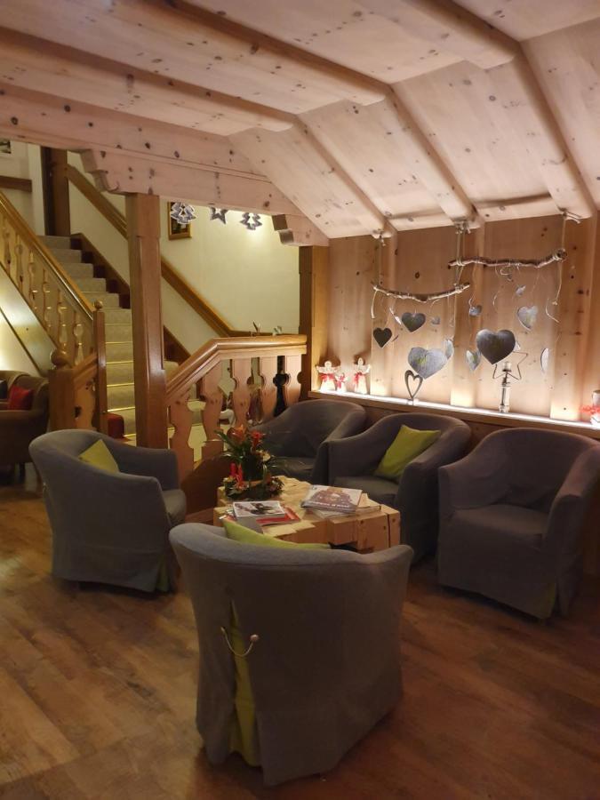 Hotel La Baita Madonna Eksteriør bilde
